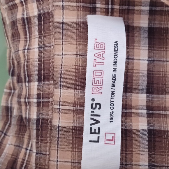 Levi's red tab shirt men's size Large - Picture 3 of 5
